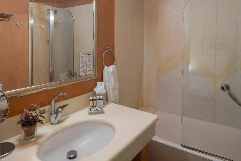 Economy-huone, Aria Lito Mansion