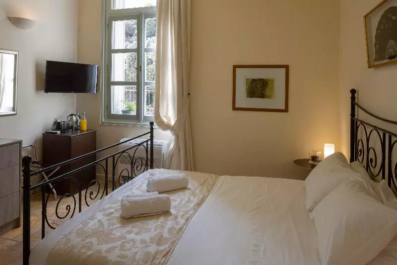 Economy-huone, Aria Lito Mansion
