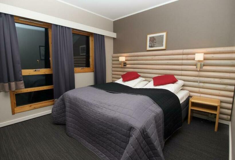 غرفة قياسية, Lakselv