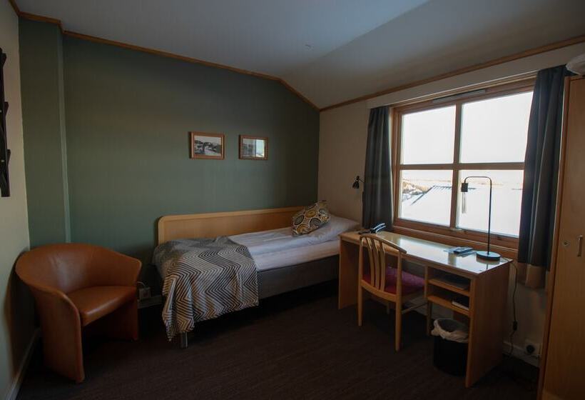 غرفة إقتصادية فردية, Lakselv