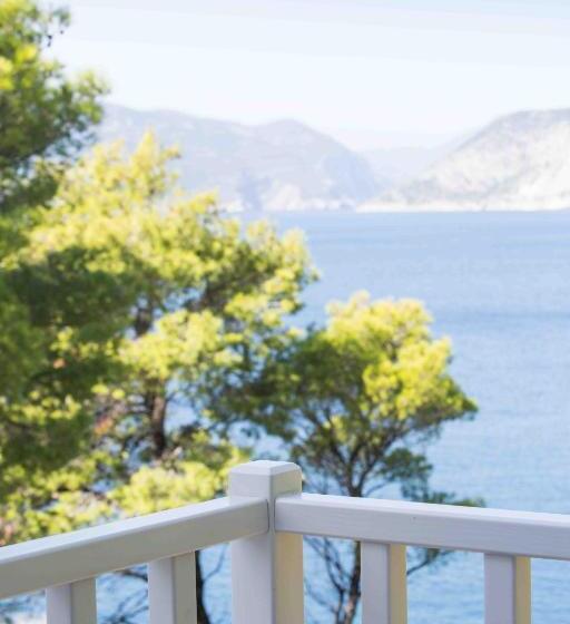 سوییت جونیور با چشمانداز دریا, Marpunta Resort, Santikos Collection