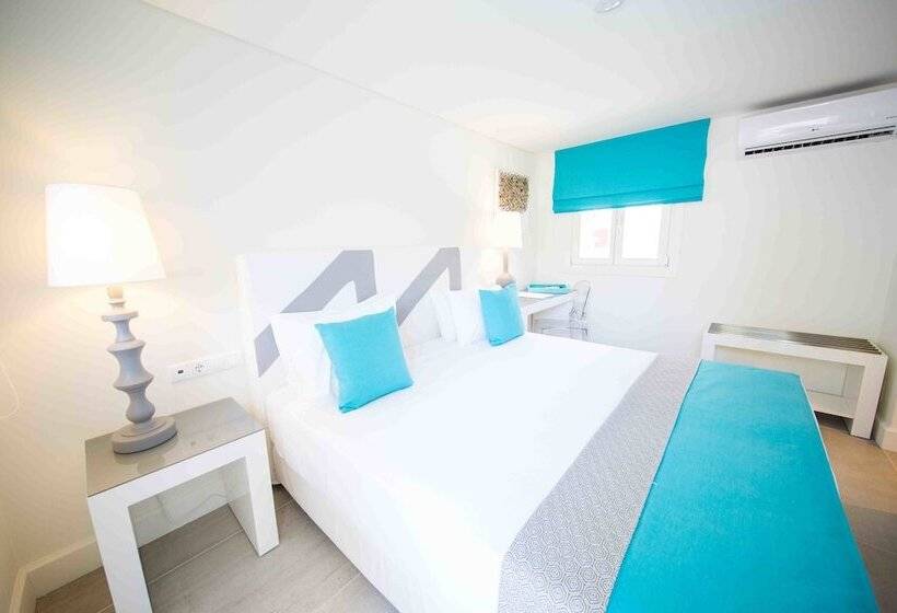 اتاق سوپریور با چشمانداز دریا, Marpunta Resort, Santikos Collection