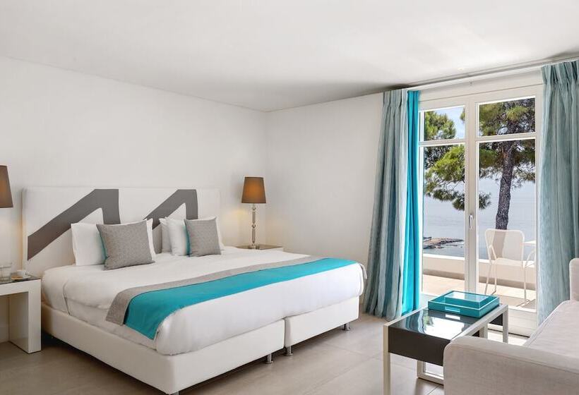 سوییت جونیور با چشمانداز دریا, Marpunta Resort, Santikos Collection