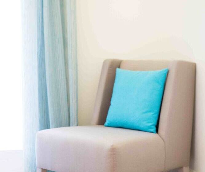 سوییت با چشمانداز دریا, Marpunta Resort, Santikos Collection