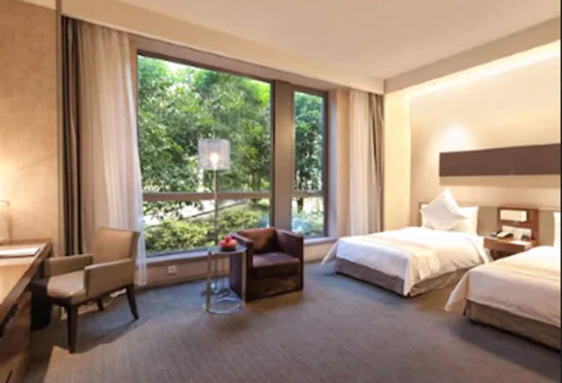 Quarto Classe Business, Shanghai Parkyard
