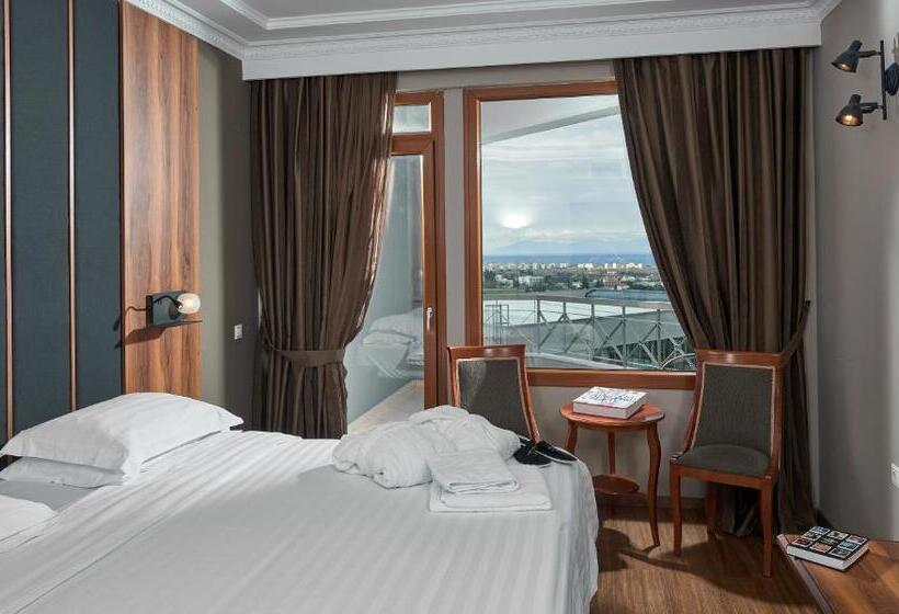 غرفة قياسية مطلّة علي البحر, Royal Hotel Thessaloniki