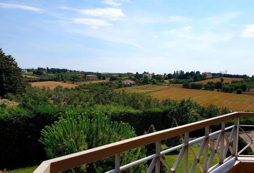 غرفة عائلية, Royal Hotel Thessaloniki