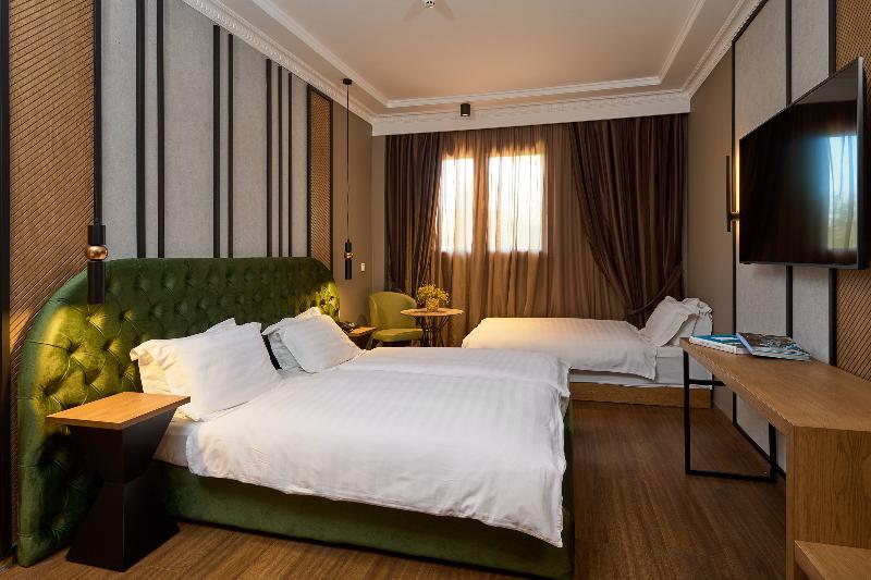 غرفة قياسية ثلاثية, Royal Hotel Thessaloniki