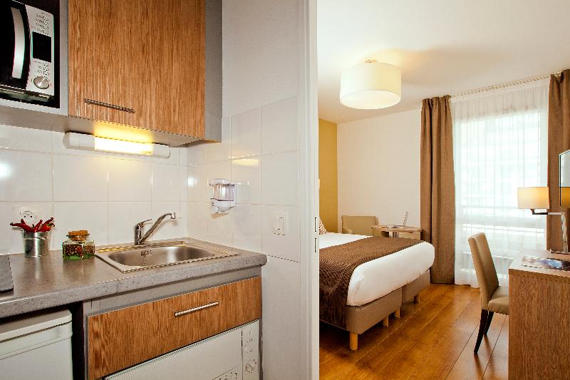 غرفة قياسية مطلّة علي البحر, Royal Hotel Thessaloniki