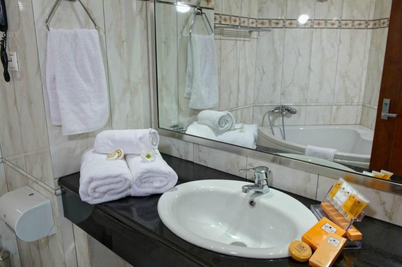 غرفة عائلية, Royal Hotel Thessaloniki