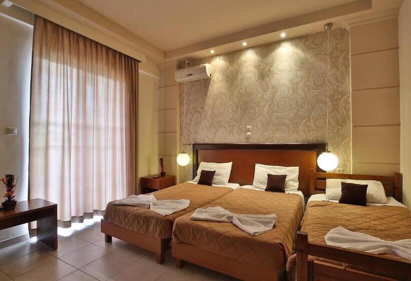 スタンダードトリプルルーム, Saint Amon