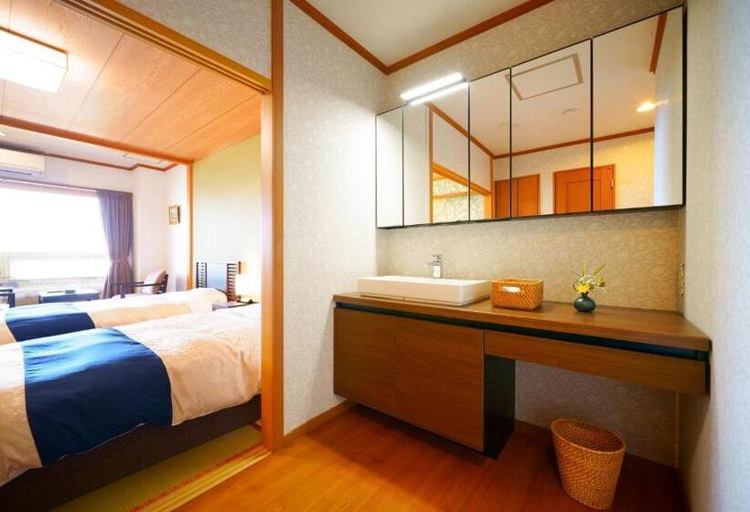 스탠다드 룸, Tenku Yubo Seikaiso