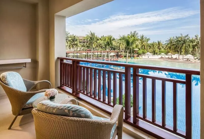 ダブルベッドのエコノミールーム, The Ritzcarlton Sanya, Yalong Bay