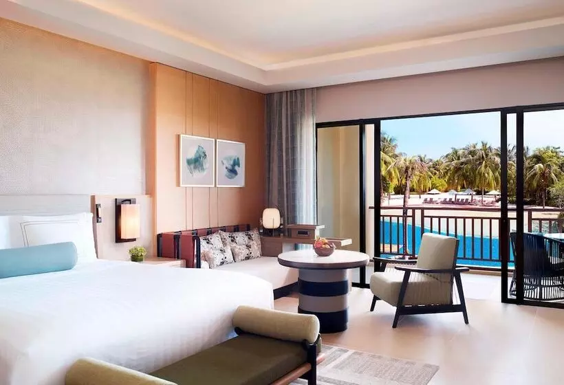 ダブルベッドのエコノミールーム, The Ritzcarlton Sanya, Yalong Bay