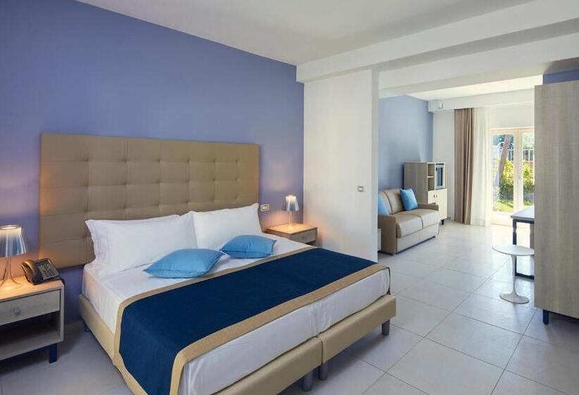 Полулюкс, Tui Blue Tropea