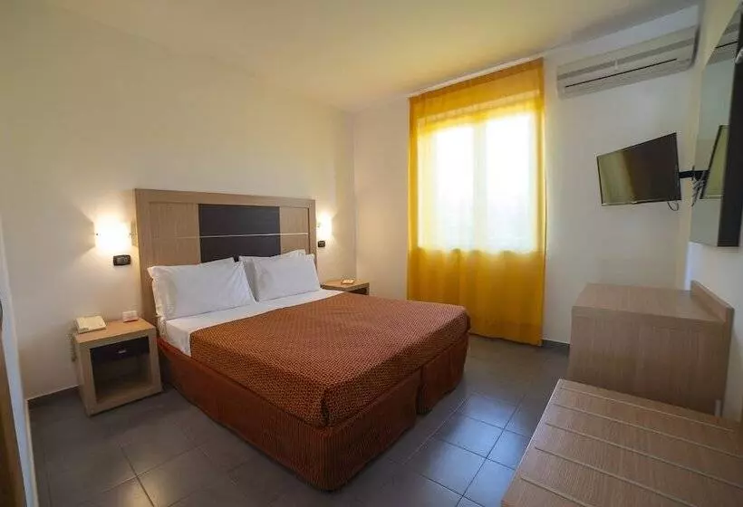 اتاق خانوادگی, Voi Baia Di Tindari Resort