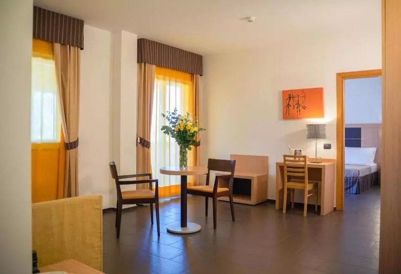 اتاق سوپریور چهار تخته, Voi Baia Di Tindari Resort