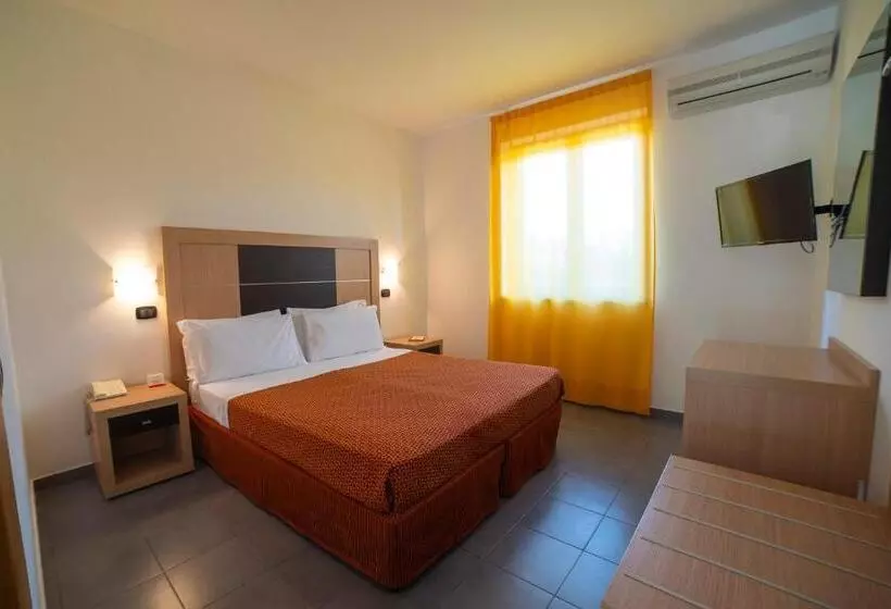 اتاق خانوادگی, Voi Baia Di Tindari Resort