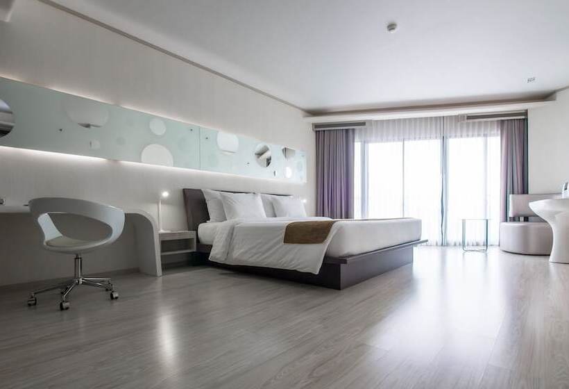 غرفة ديلوكس, Pattaya Discovery Beach Hotel Sha Extra Plus