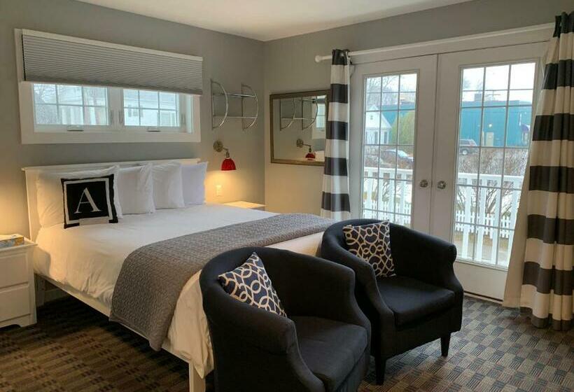 Номер Стандарт, Acadia Hotel Downtown