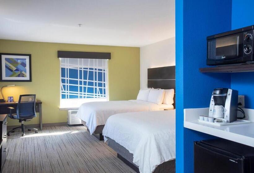 חדר סטנדרט מותאם לאדם עם מוגבלויות, Holiday Inn Express Hotel & Suites Chester, An Ihg