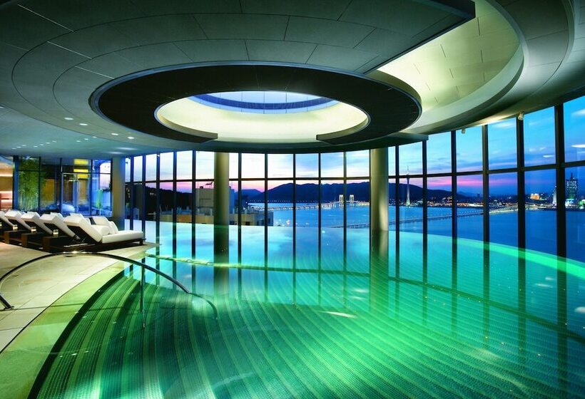 اتاق استاندارد با تخت بزرگ, Altira Macau