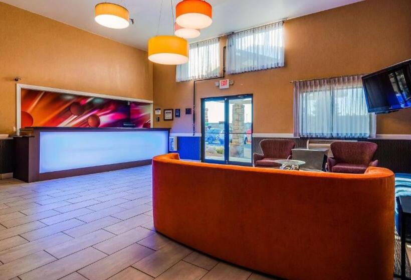 Номер Стандарт с Гидромассажем, Spark by Hilton Eden Prairie