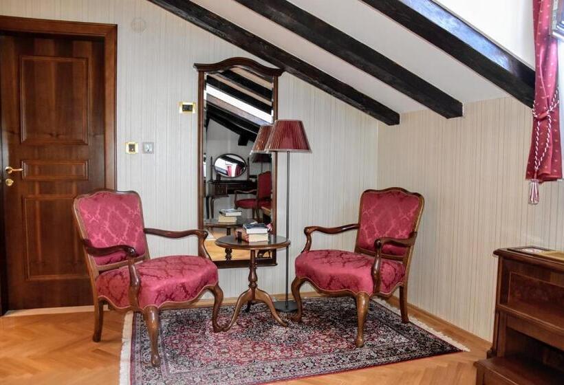 高级大房间, Boutique Hotel Kazbek