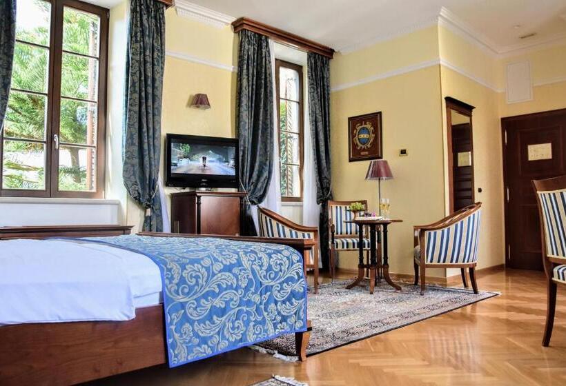 Номер Deluxe, Boutique Hotel Kazbek