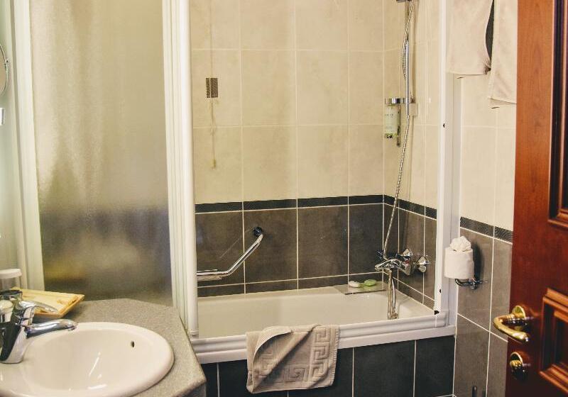اتاق سوپریور, Boutique Hotel Kazbek