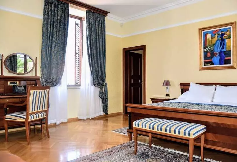 デラックスルーム, Boutique Hotel Kazbek
