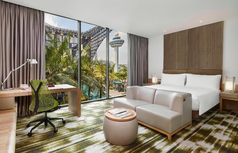 اتاق استاندارد با تخت بزرگ, Crowne Plaza Changi Airport, An Ihg