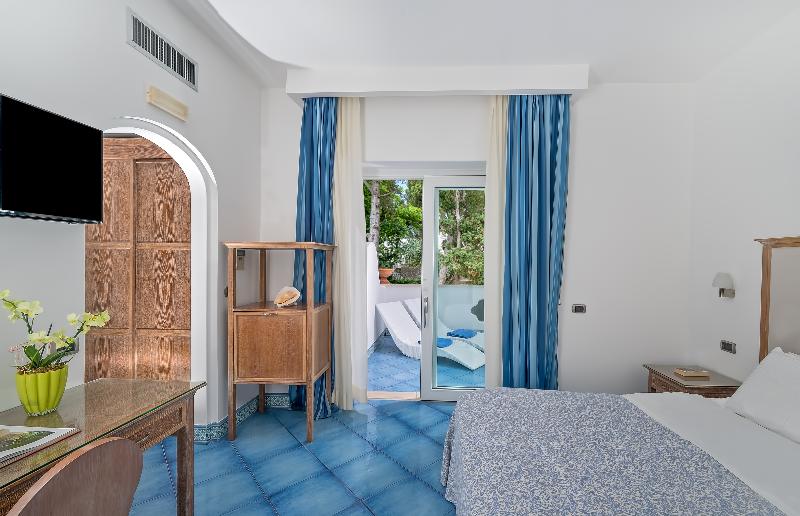 اتاق استاندارد با تخت بزرگ, Crowne Plaza Changi Airport, An Ihg