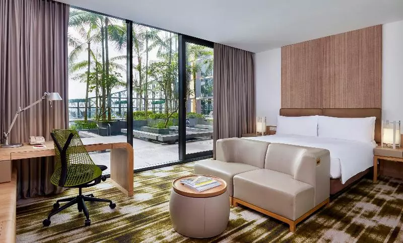 اتاق پرمیوم, Crowne Plaza Changi Airport, An Ihg