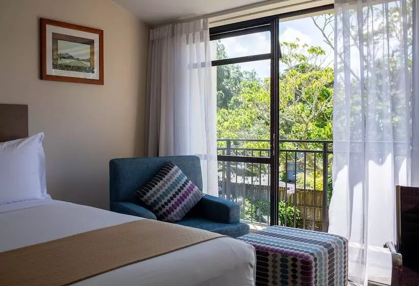 ２ダブルベッドのスタンダードルーム, Holiday Inn Auckland Airport, An Ihg