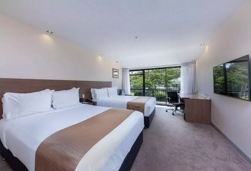 ２ダブルベッドのスタンダードルーム, Holiday Inn Auckland Airport, An Ihg