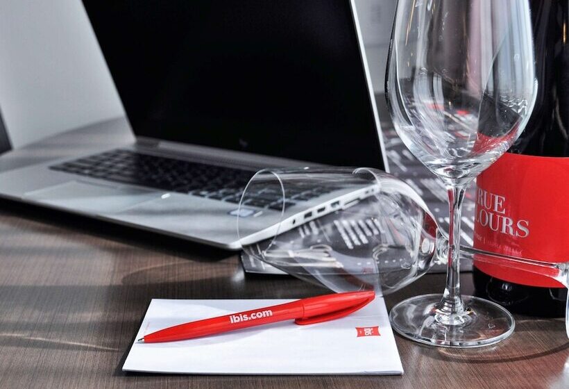 クイーンベッドのスーペリアルーム, Ibis Melbourne Glen Waverley