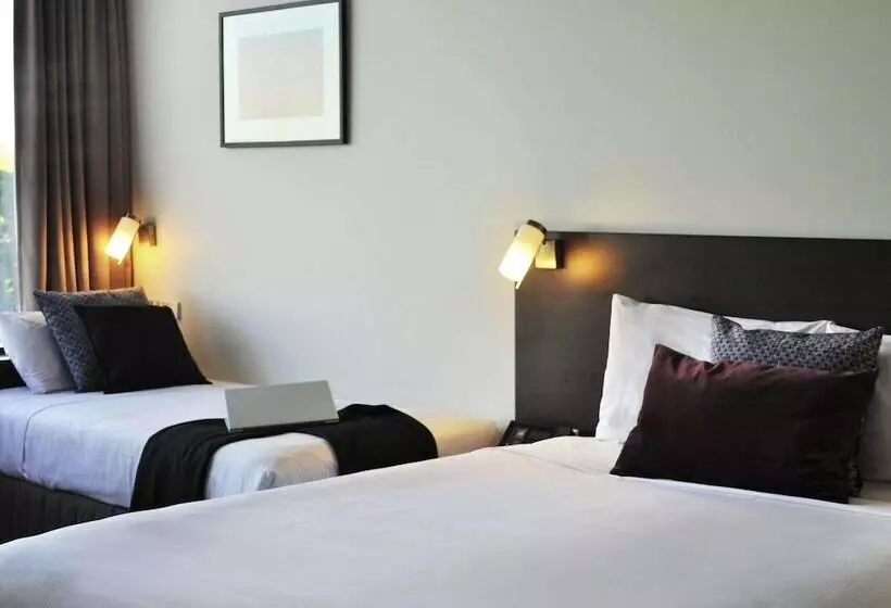 クイーンベッドのスーペリアルーム, Ibis Melbourne Glen Waverley