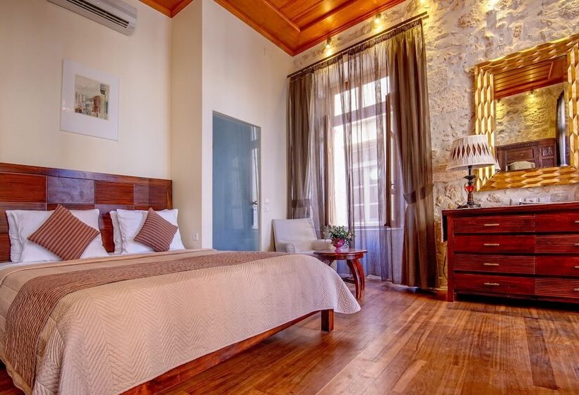 スタンダードトリプルルーム, Leo