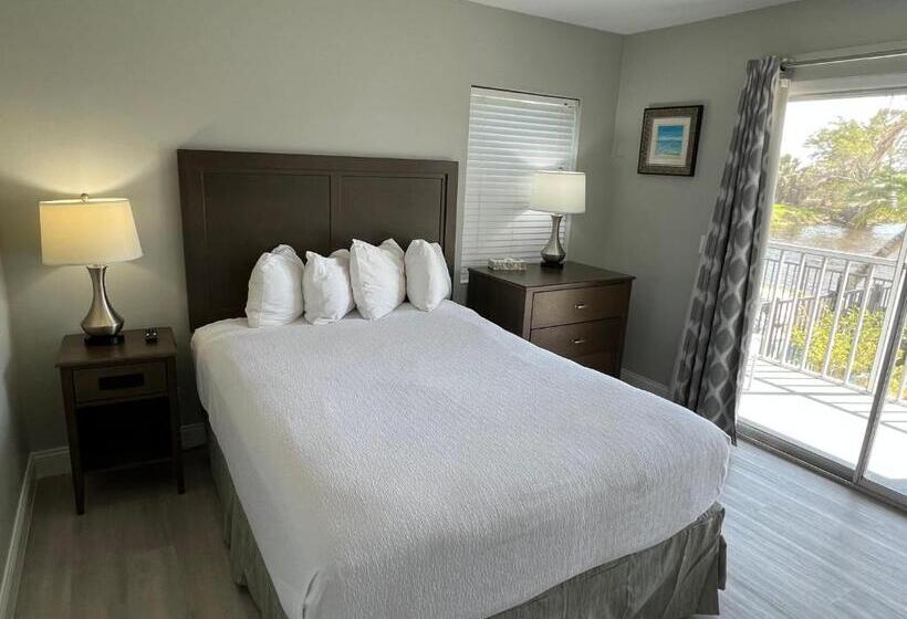 جناح مطل على البحيرة, Marco Island Lakeside Inn