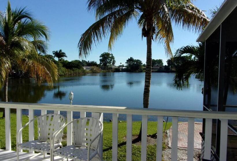 2 Bedrooms Suite 2 Bedrooms Lake View, Marco Island Lakeside Inn