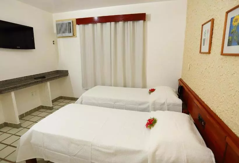 Quarto Estandar Individual, Marlim Porto