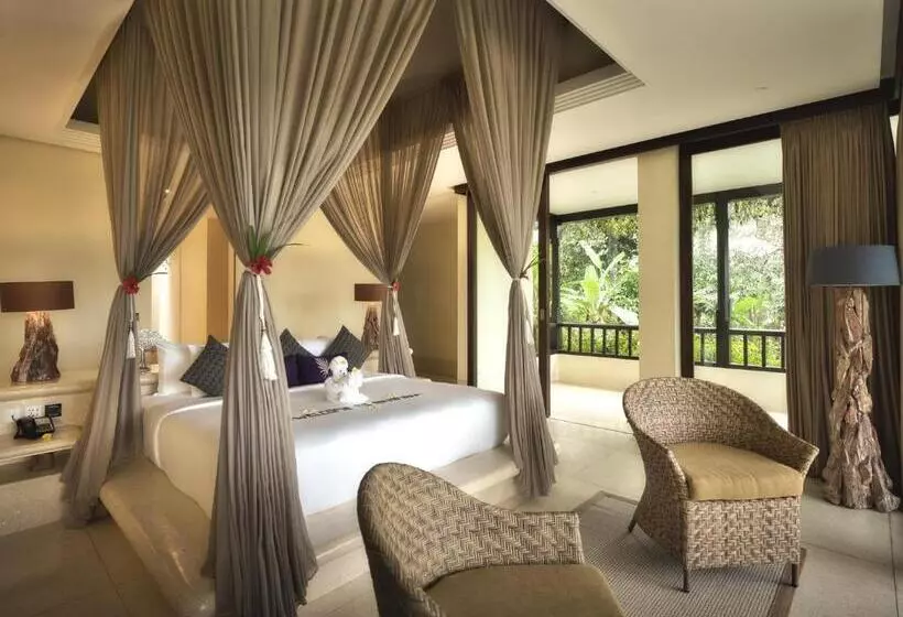 سوئیت رویال, Nandini Jungle By Hanging Gardens