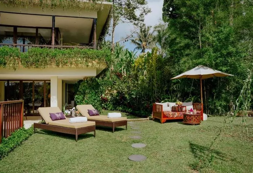 سوئیت پرزیدنت, Nandini Jungle By Hanging Gardens