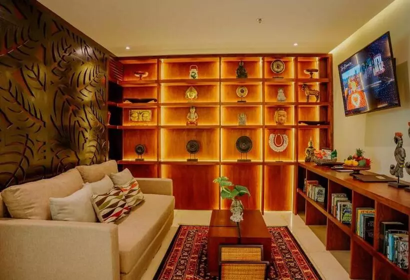 سوئیت پرزیدنت, Nandini Jungle By Hanging Gardens