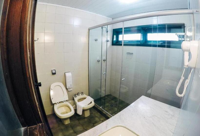 جناح, Plaza Inn Week Inn