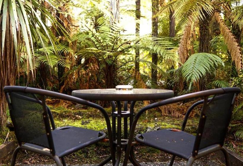 带1个卧室的公寓, Punga Grove