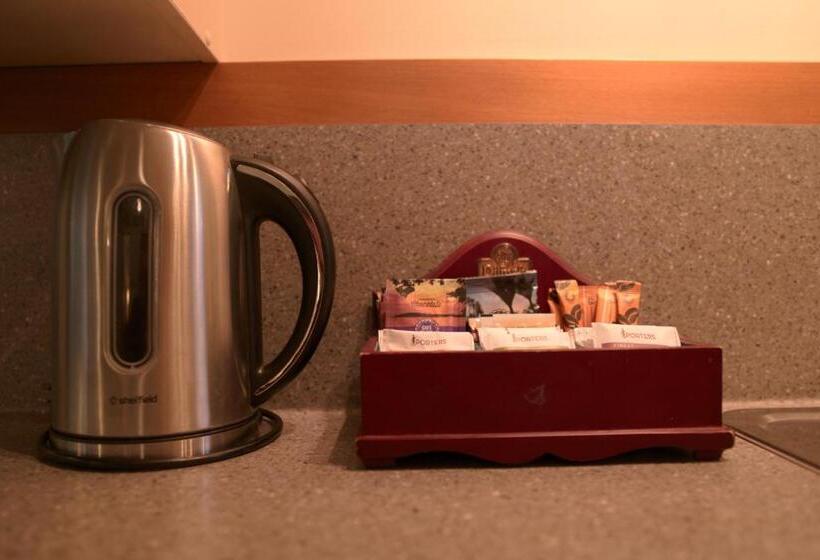 带2个卧室的公寓, Punga Grove