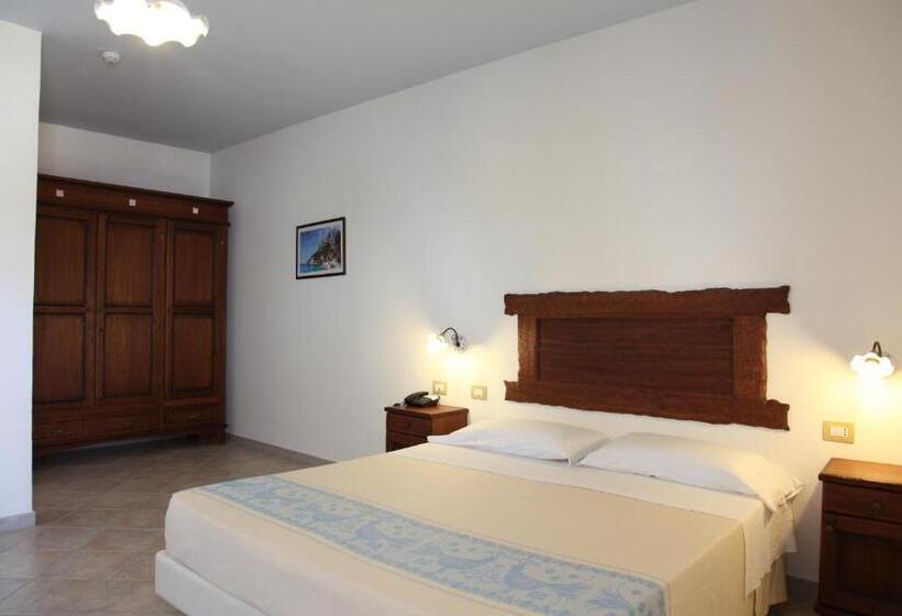 غرفة قياسية, Resort Nuraghe Arvu