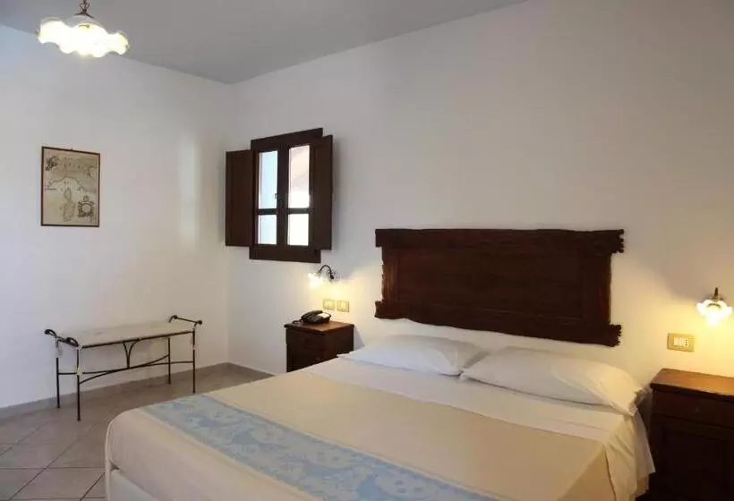 اتاق استاندارد چهار تخته, Resort Nuraghe Arvu